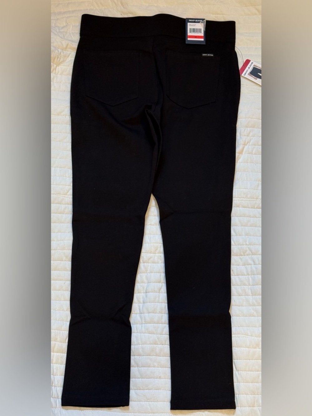 NWT DKNY Jeans Pull-On Ponte Stretch Black Mid-Rise Pant Women's Medium - Picture 2 of 9